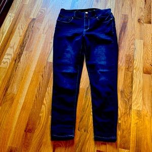 Size 12 Seven Stretch straight leg jean.